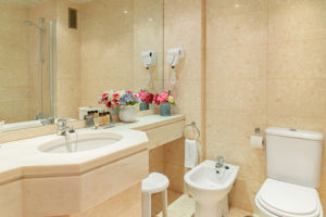 Woonvoorbeeld 2-persoonskamer Zeezicht (Of Landzicht)