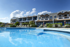 Woonvoorbeeld bungalow met gedeeld zwembad