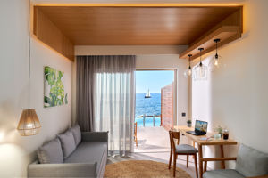 Woonvoorbeeld superiorkamer swimup met zeezicht