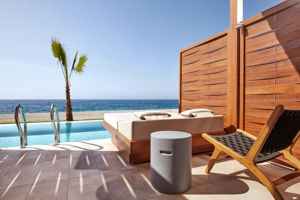 Woonvoorbeeld superiorkamer swimup met zeezicht