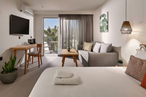 Enorme Santana Island