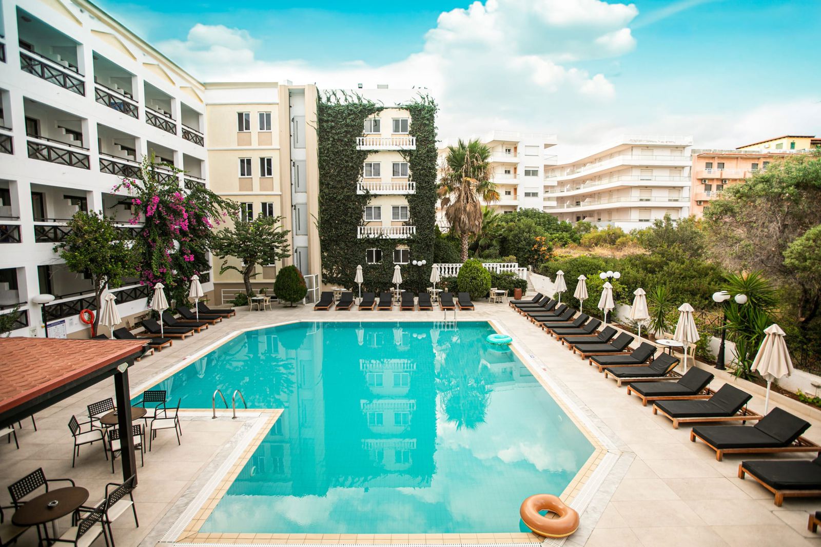 Hersonissos Palace slide 1