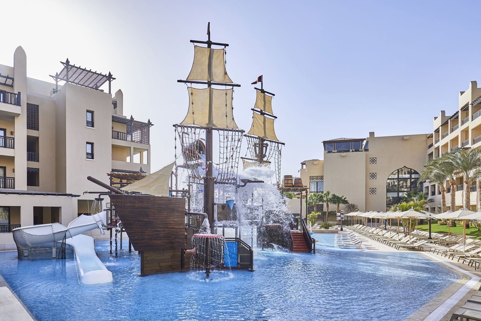 Steigenberger Aqua Magic slide 3