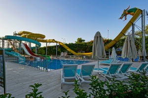 Diamond Premium Hotel