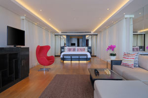 Double-Six Luxury Hotel