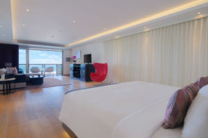 Double-Six Luxury Hotel