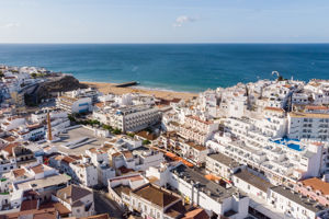 California Urban Beach Hotel