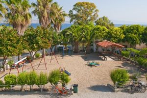 Alexandra Beach Aparthotel