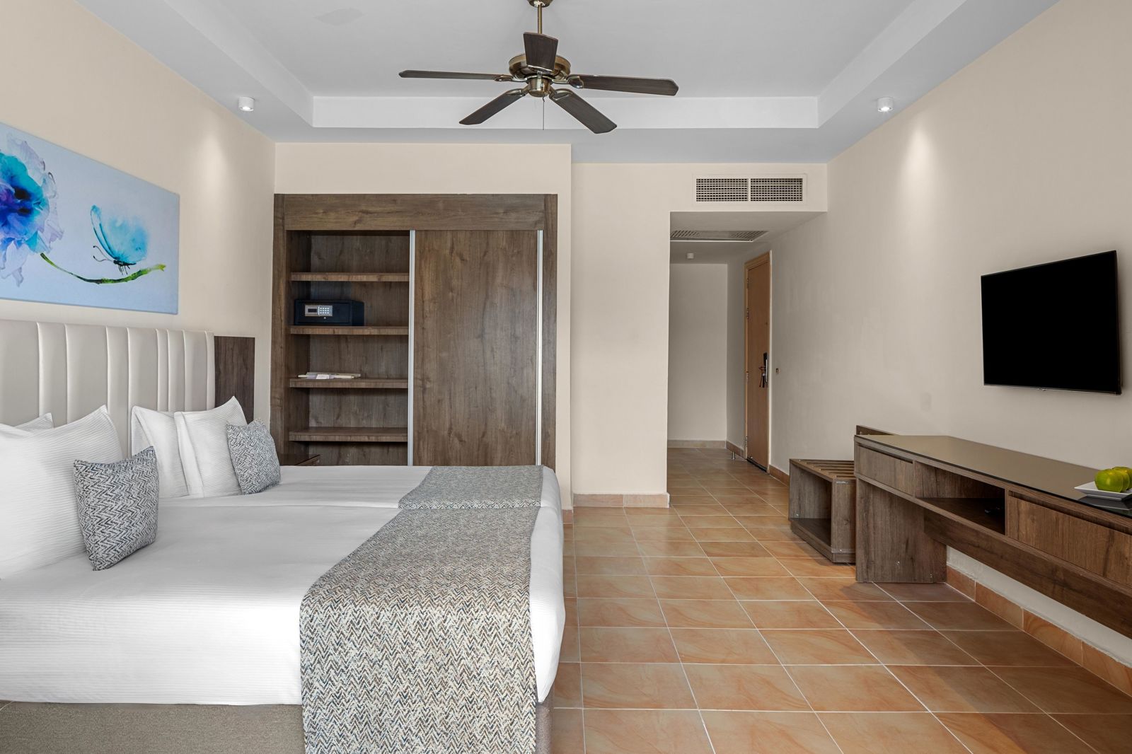 Pickalbatros Jungle Aqua Park Resort - Neverland slide 3