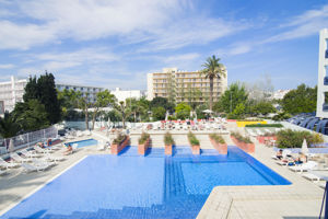 Azuline Pacific Hotel