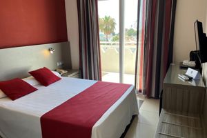 Nerja Club Spa & By Dorobe