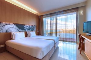 Aqua Hotel Riverside 