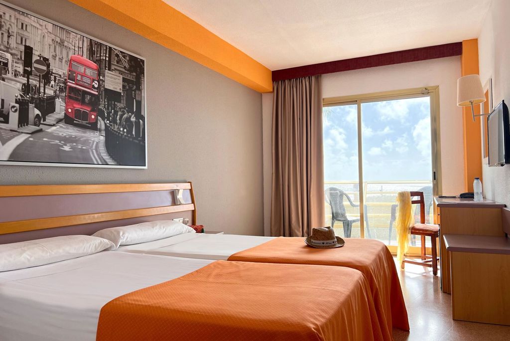 hotel-mercury-by-alegria