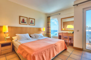 The Views Monumental App.