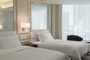 Le Meridien Mina Seyahi Beach Resort 