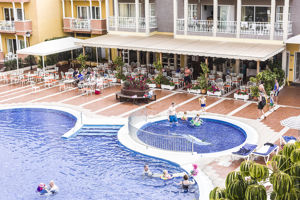 Compostela Beach Golf incl. toegang Siam Park