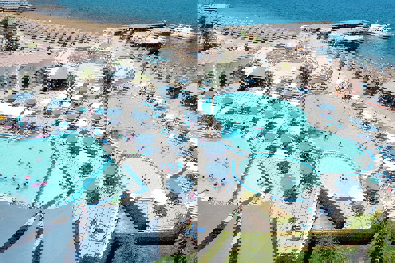 Ali Baba Palace slide 2