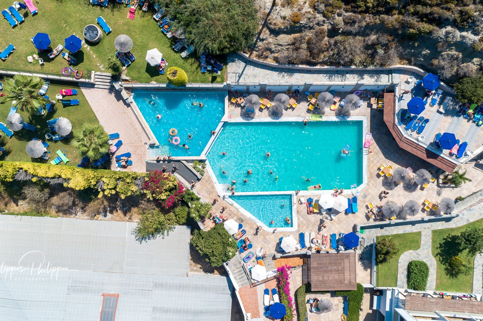 Sirene Beach Hotel slide 2