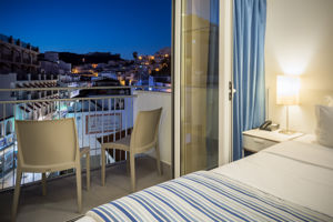 Woonvoorbeeld standaardkamer met balkon