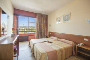 Azuline S’anfora & Fleming