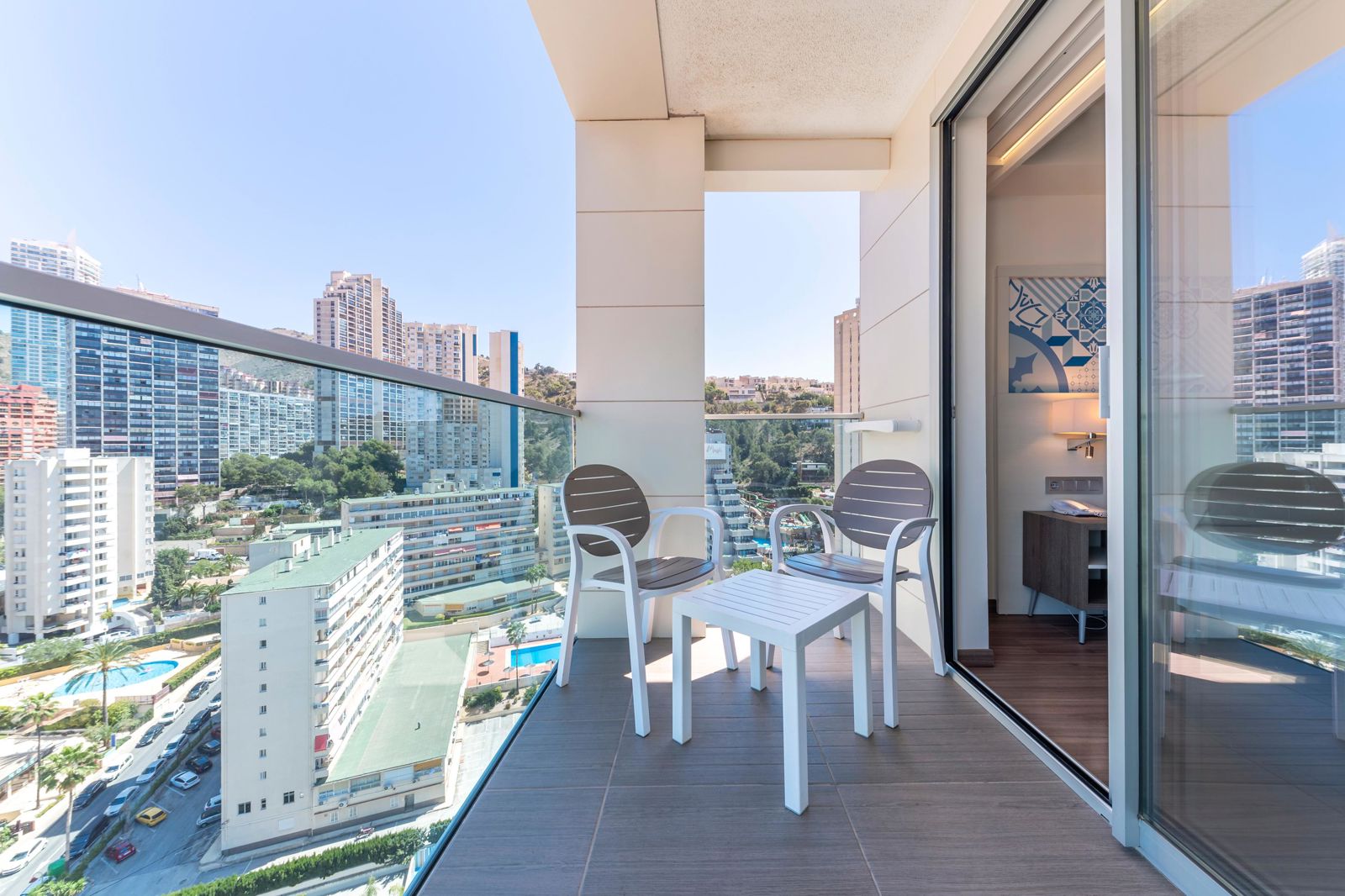 Port Benidorm slide 4