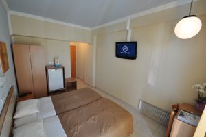 Parthenon City Hotel