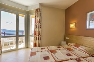 Woonvoorbeeld standaardkamer zeezicht (revenue)