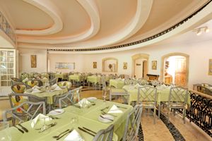 Fly & Go Balaia Golf Village