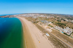 Fly & Go Dom Pedro Meia Praia