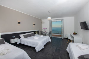 Woonvoorbeeld standaardkamer of quadkamer