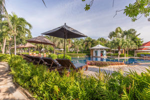 Wora Bura Hua Hin Resort & Spa