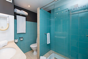 Woonvoorbeeld 2-kamerappartement zwembadzicht