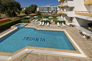 Trianta Hotel