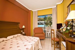 Turquesa Playa Hotel