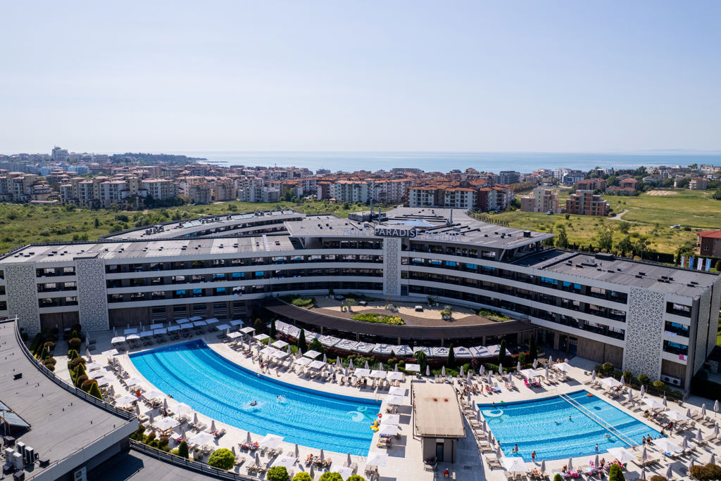 Aqua Paradise Resort