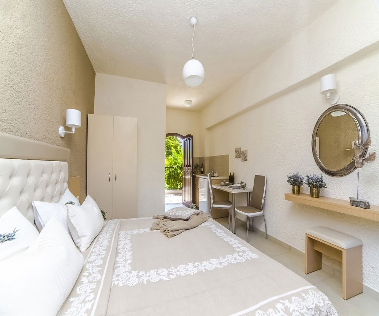 Stelios Gardens - billede 4