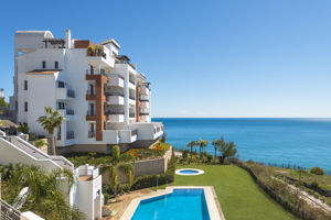 Fly & Go Olée Nerja Holiday Rentals by Fuerte Group