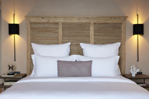 Nido, Mar-Bella Collection