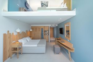 Woonvoorbeeld familie maisonnette met privÃ© zwembad