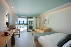 Woonvoorbeeld bungalow aan het strand met privÃ© zwembad