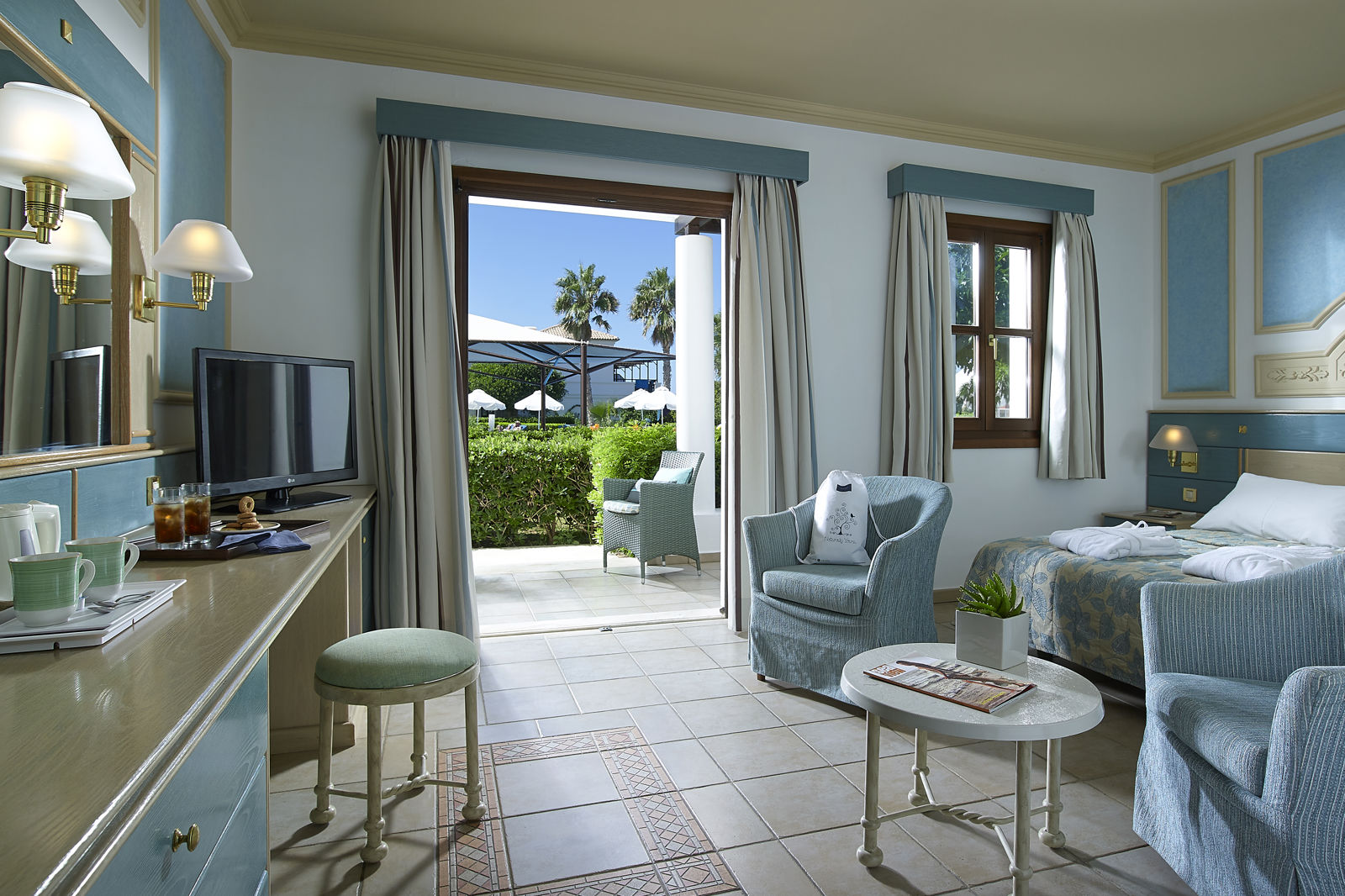 Mitsis Royal Mare slide 3