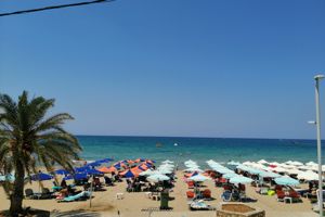 Eleni Beach Aparthotel