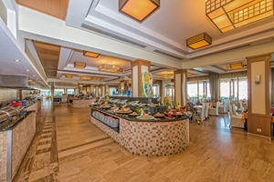 Royal Atlantis Spa Resort