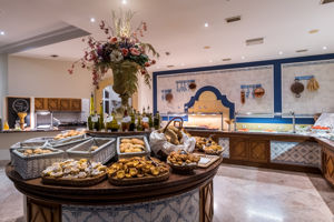 Buffet Restaurant Breakfast Pestana Village