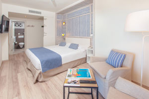 Corallium Beach by Lopesan Hotels