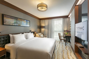 Titanic Downtown Beyoglu