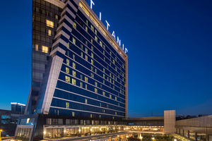 Titanic Goldenhorn Bayram