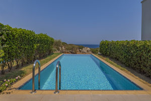 Woonvoorbeeld Junior suite met privÃ© zwembad