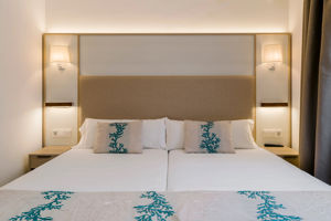 Alua Suites  Las Rocas