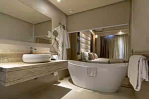 Sunrise Grand Select Romance Resort